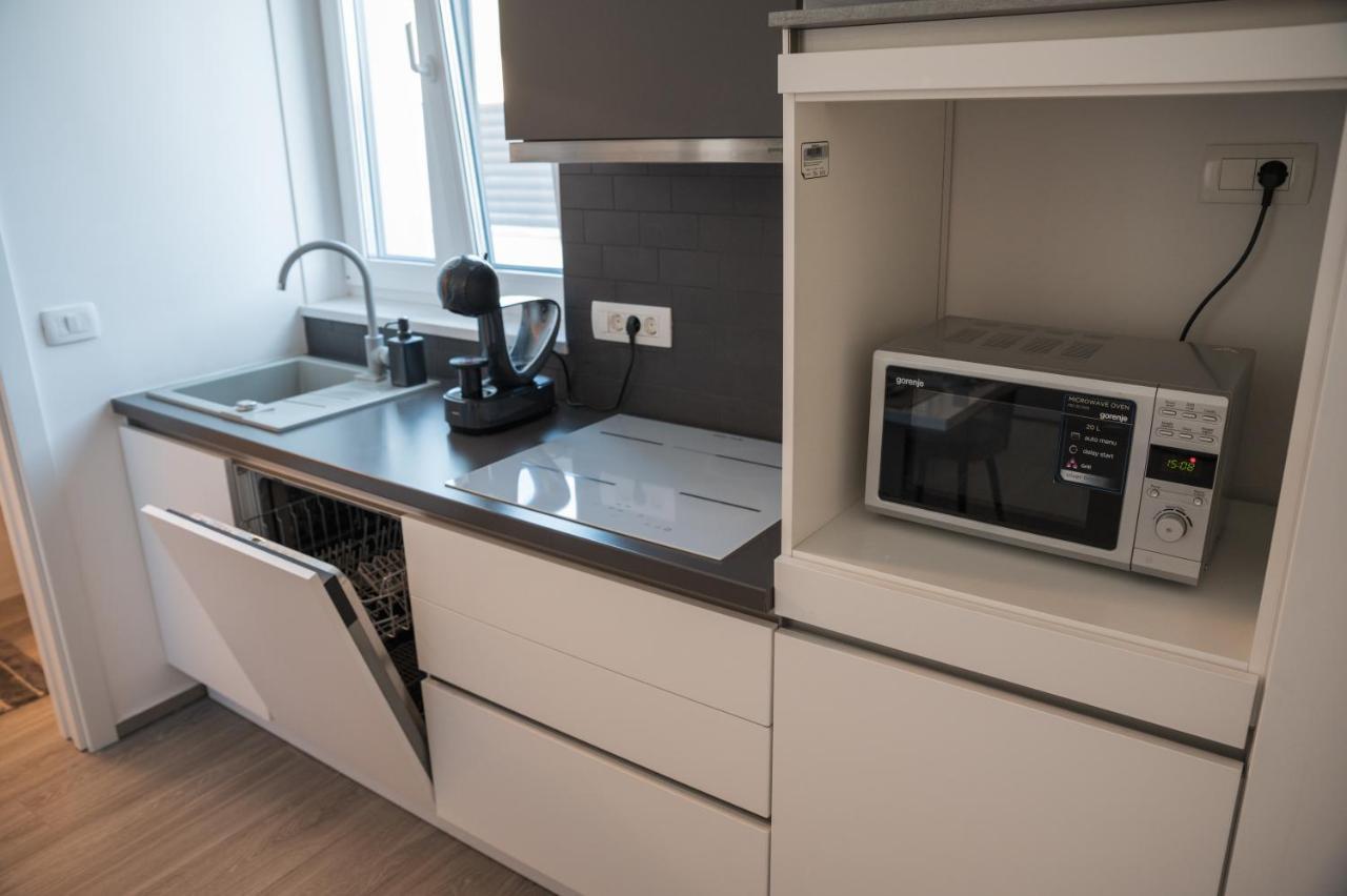 Villa Capris Apartments Копер Екстер'єр фото