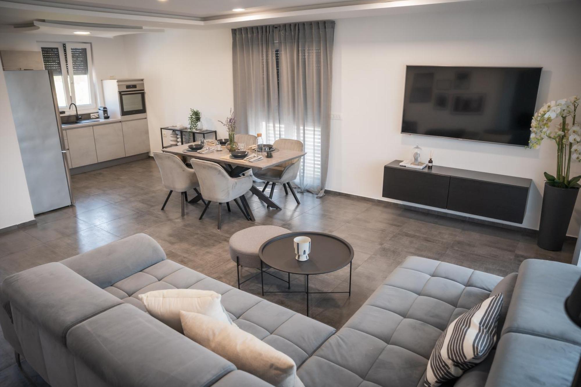 Villa Capris Apartments Копер Екстер'єр фото